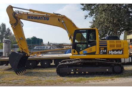 Komatsu HB215LC-2